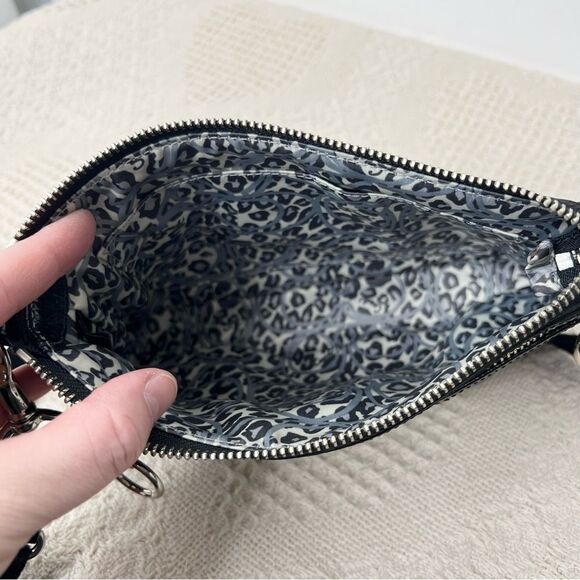 Coach Poppy Patent Leather Swingpack 42872 Black Crossbody Bag - Picture 7 of 8